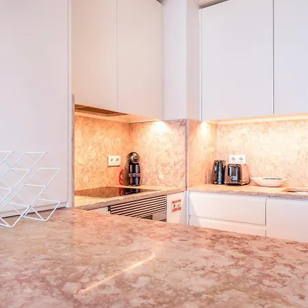 Guestready - S. Bento Bright Apartment